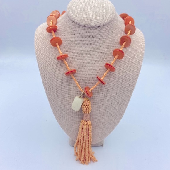 Chicos Nectarine Seed Bead Tassel Necklace Part Of Taylor Collection - Picture 9 of 9